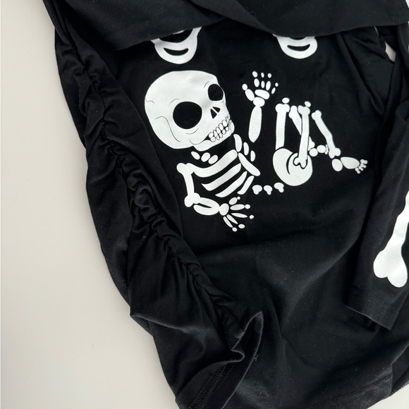 Maternity Halloween Skeleton Shirt - Picture 2 of 3